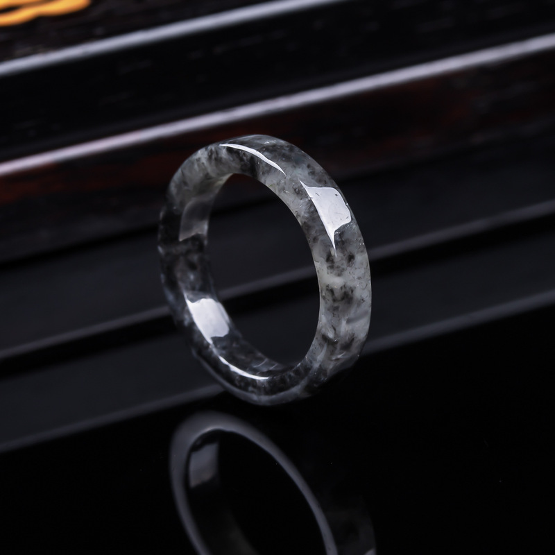 Jewelry & Watches Vitopoulos - Naturalny pierścionek z czarnego jadeitu typu