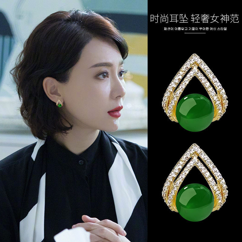 Kolczyki damskie w kolorze win – Pearl Stud Earrings recenzja i cena